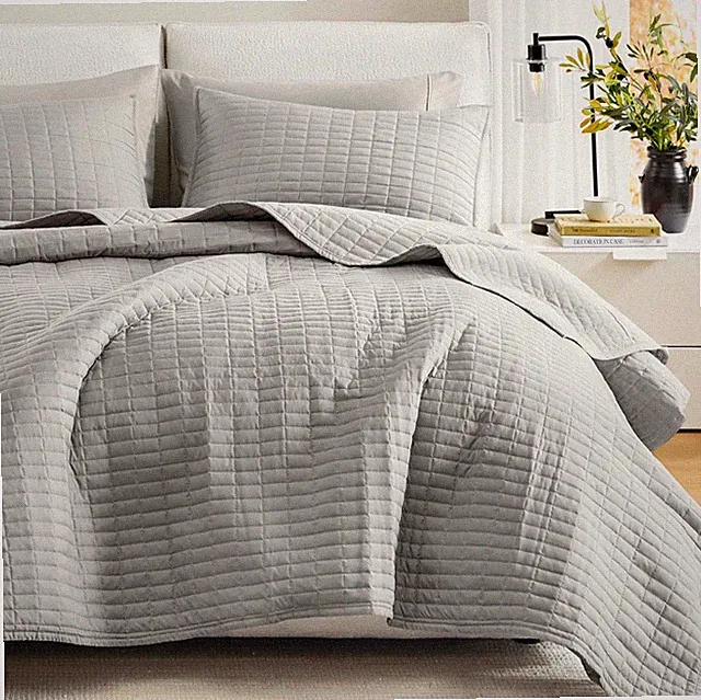 Comfort Spaces Grey King Quilt Set Light Quilted Bedspread w/2 Pillow Case Shams