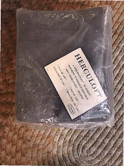 NEW Vintage Chatham Herculoft Fiberwoven Light Blue Blanket Twin/Full NOS