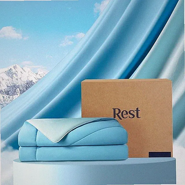 NIB REST EVERCOOL COOLING ALL SEASON LIGHTWEIGHT ARCTIC BLUE KING COMFORTER