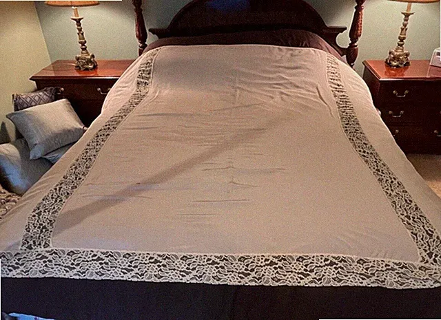 Vintage Mollye Lilienfeld Coverlet Sheer Pink Nylon Lace Bedspread Full 88" x 75