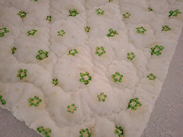 Vintage Quilted Nylon Baby Blanket Comforter Bedding Flocked Floral